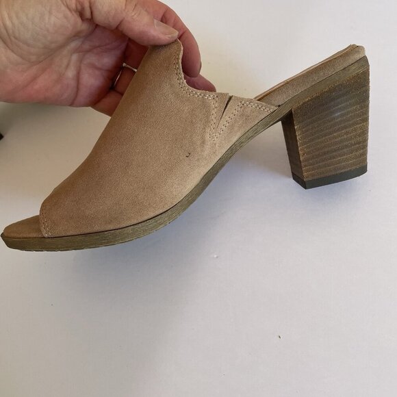 Mariella Sandals Mules Heels Tan Suede Open-Toe Made in Italy Womens Size 8 - Picture 9 of 14